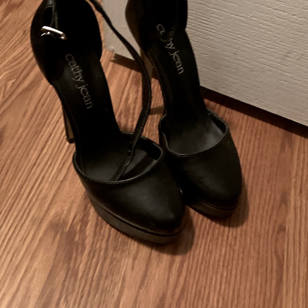 Black stiletto heels